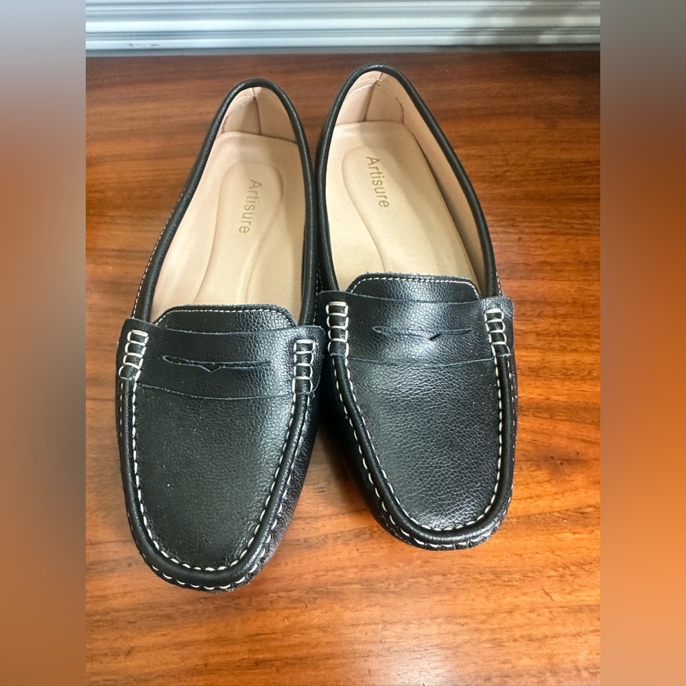 Artisure Black Leather woman’s Loafers - Picture 3 of 12